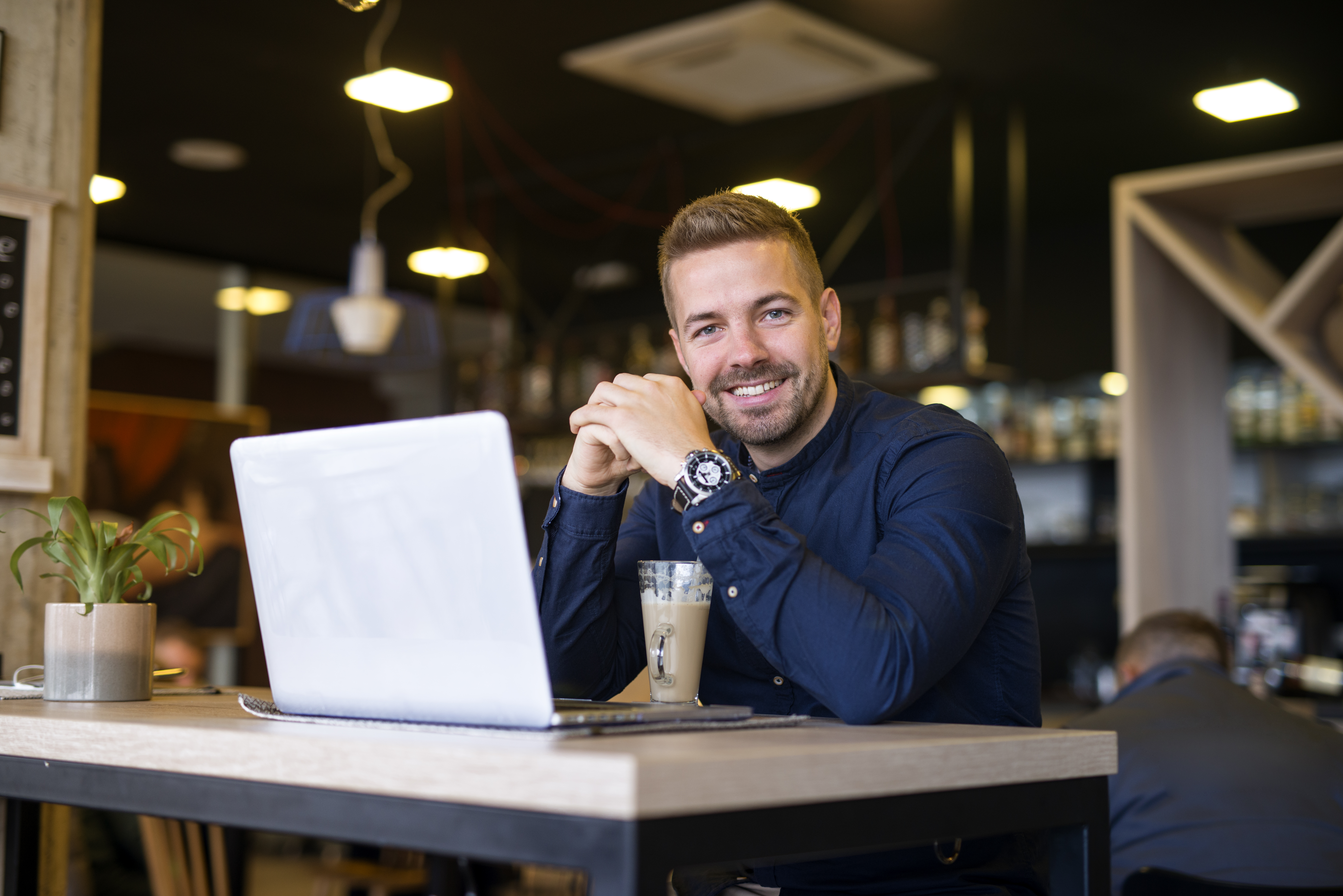 The $600 Rule Is Gone. Here's the 1099 Change Every Business Owner Must Understand Before 2026